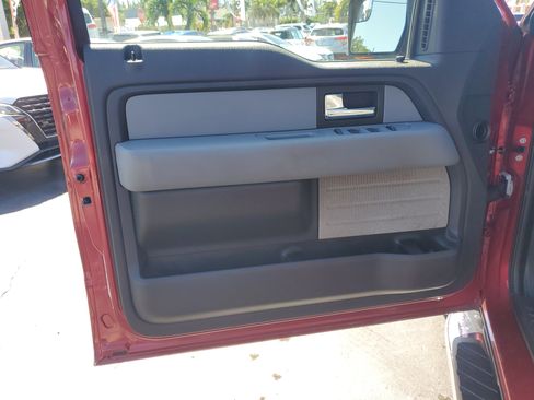 Used 2014 Ford F150 XLT w/ Equipment Group 302A Luxury image 14