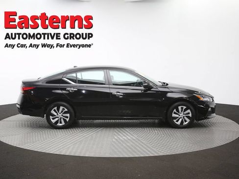 Used 2020 Nissan Altima 2.5 S AWD/4WD image 45