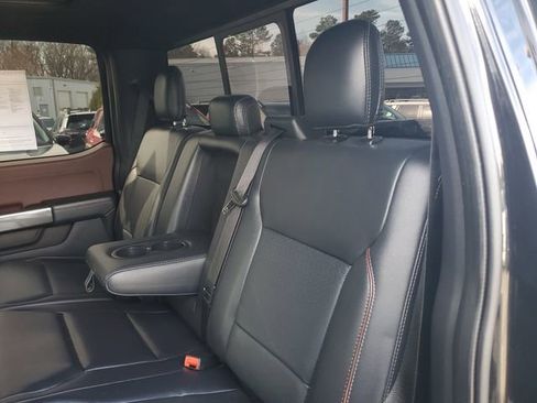 Used 2021 Ford F150 Lariat w/ Equipment Group 502A High image 16