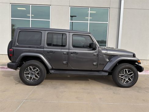 New 2025 Jeep Wrangler Sahara image 4