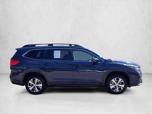 Certified 2025 Subaru Ascent Premium AWD/4WD image 5