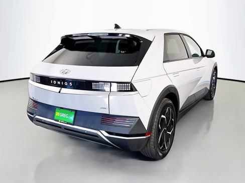 Used 2024 Hyundai Ioniq 5 SEL image 10