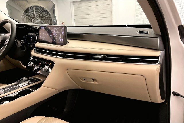 Used 2024 INFINITI QX60 Luxe AWD/4WD image 19