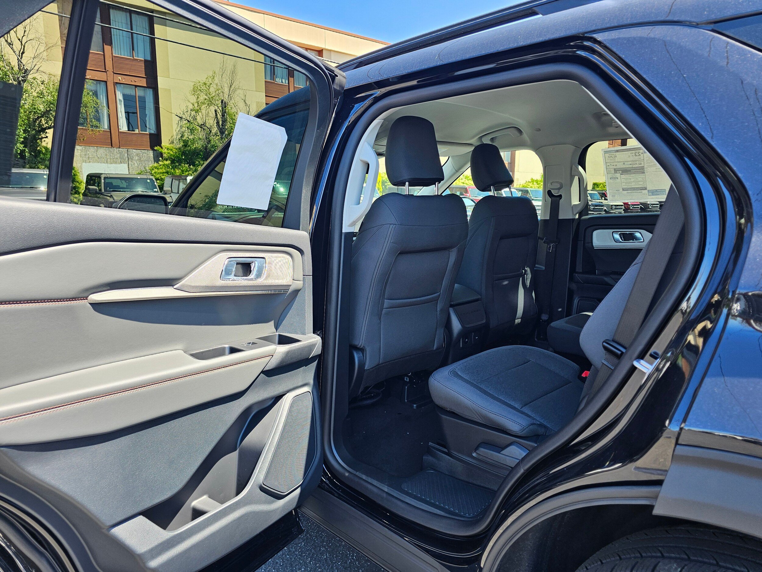 New 2026 Ford Explorer Active AWD/4WD image 11