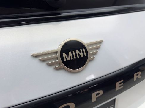 Used 2025 MINI Cooper S image 21