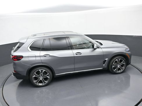 New 2026 BMW X5 xDrive40i AWD/4WD image 37
