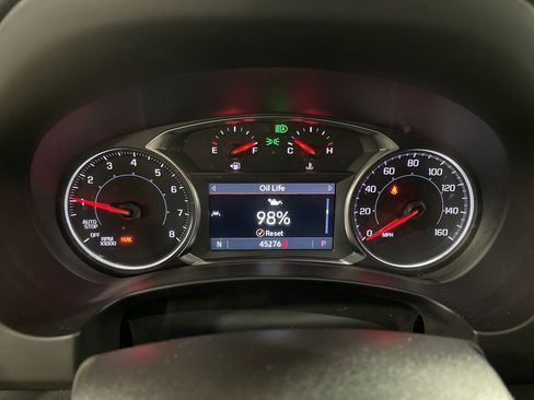 Used 2024 GMC Terrain SLT image 20