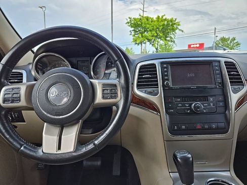 Used 2012 Jeep Grand Cherokee Limited AWD/4WD image 36