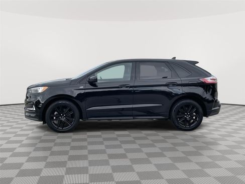 Certified 2023 Ford Edge ST-Line AWD/4WD image 2