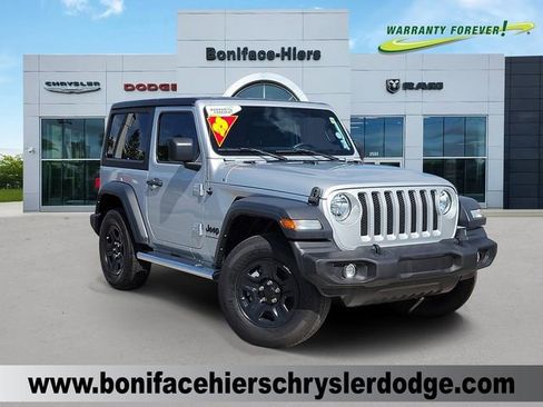 Used 2023 Jeep Wrangler Sport AWD/4WD image 1