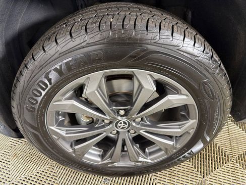 Used 2023 Toyota RAV4 Limited AWD/4WD image 12