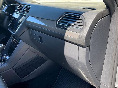 Certified 2023 Volkswagen Tiguan SE R-Line image 16