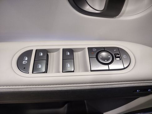 New 2026 Hyundai Ioniq 5 Limited image 21