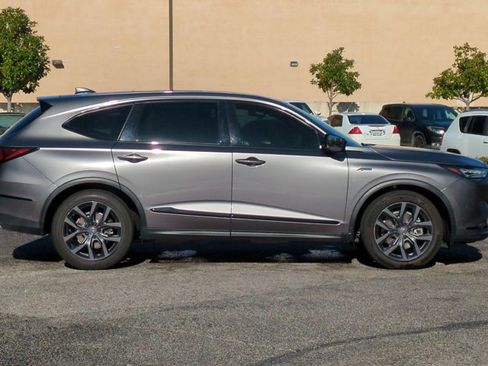 Used 2022 Acura MDX A-Spec image 4