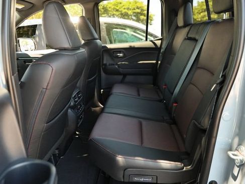 Used 2026 Honda Ridgeline Black Edition image 24