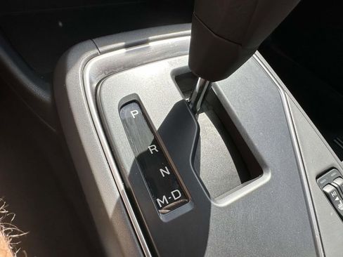 Certified 2025 Subaru Crosstrek 2.0i Premium image 22