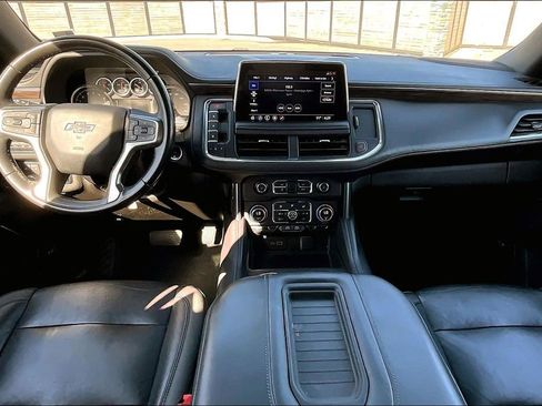 Used 2021 Chevrolet Suburban Z71 w/ Max Trailering Package image 12