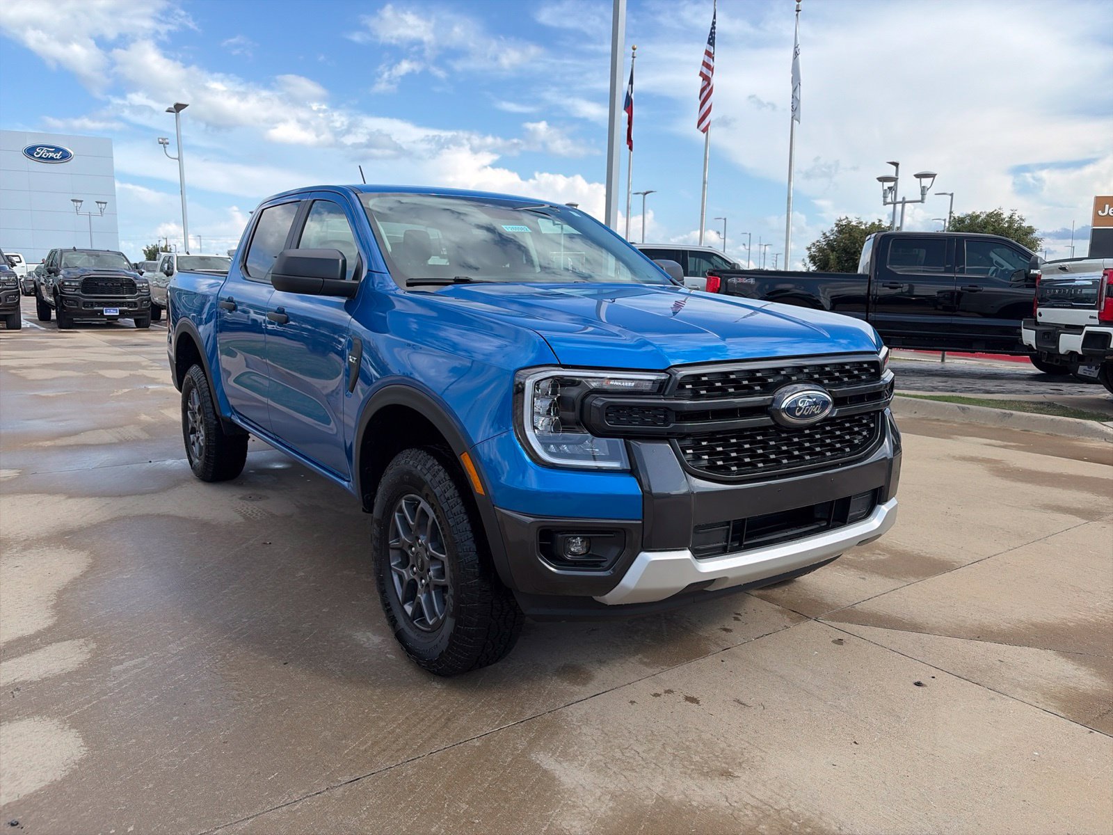New 2026 Ford Ranger XLT w/ Trailer Tow Package RWD image 7