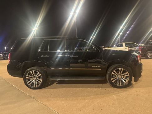 Used 2017 GMC Yukon Denali w/ Open Road Package image 10