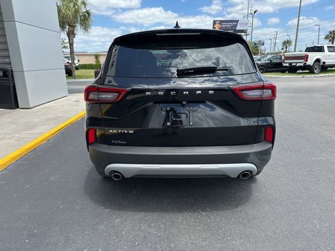 Certified 2024 Ford Escape Active FWD image 5