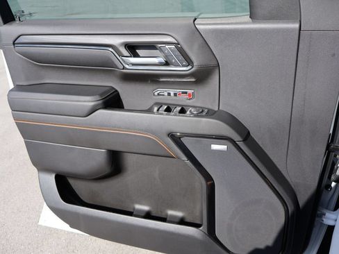 Used 2023 GMC Sierra 1500 AT4 w/ AT4 Premium Package AWD/4WD image 37