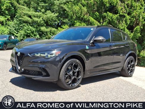 Used 2024 Alfa Romeo Stelvio Quadrifoglio AWD/4WD image 1