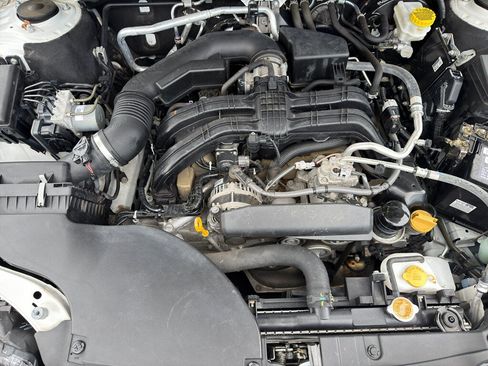 Used 2020 Subaru Outback AWD/4WD image 32