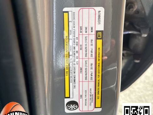 Used 2020 Jeep Grand Cherokee SRT image 28