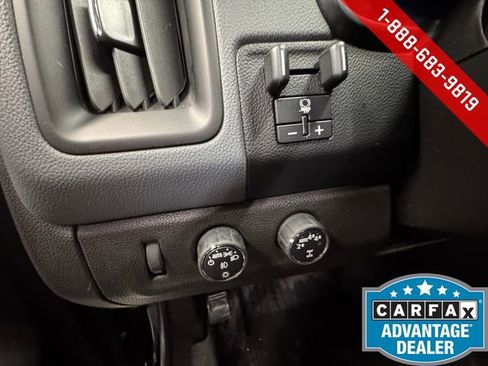 Used 2018 Chevrolet Colorado Z71 w/ Z71 Midnight Edition image 23
