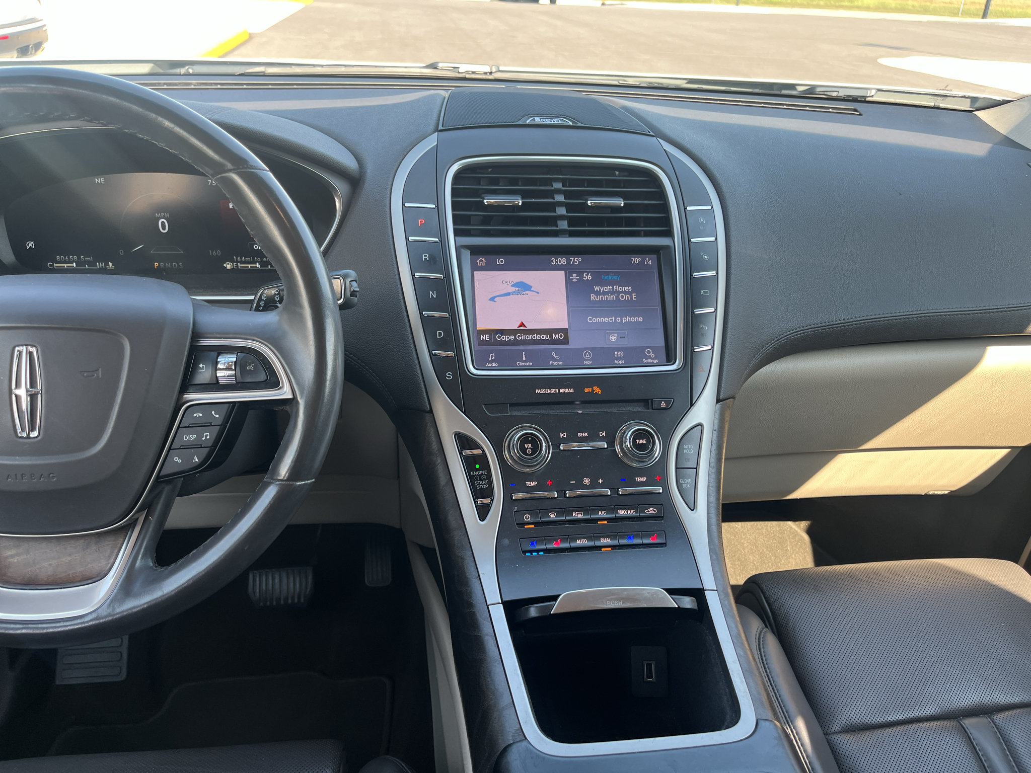Used 2020 Lincoln Nautilus Reserve w/ Equipment Group 201A AWD/4WD image 12