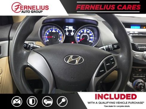 Used 2013 Hyundai Elantra GLS image 24