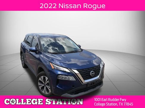 Used 2022 Nissan Rogue SV FWD image 1