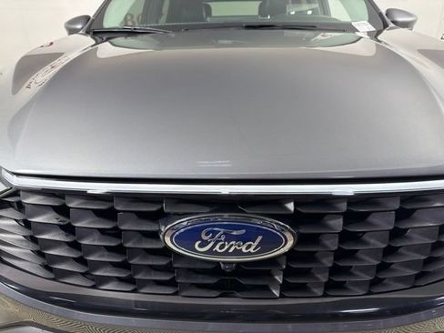 Used 2024 Ford Escape Platinum w/ Premium Technology Package AWD/4WD image 4