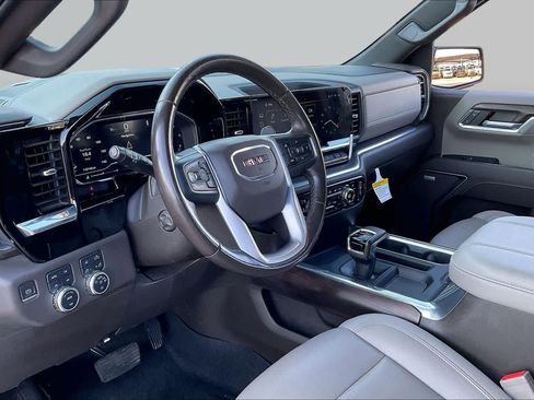 Used 2023 GMC Sierra 1500 SLT w/ SLT Premium Package AWD/4WD image 17