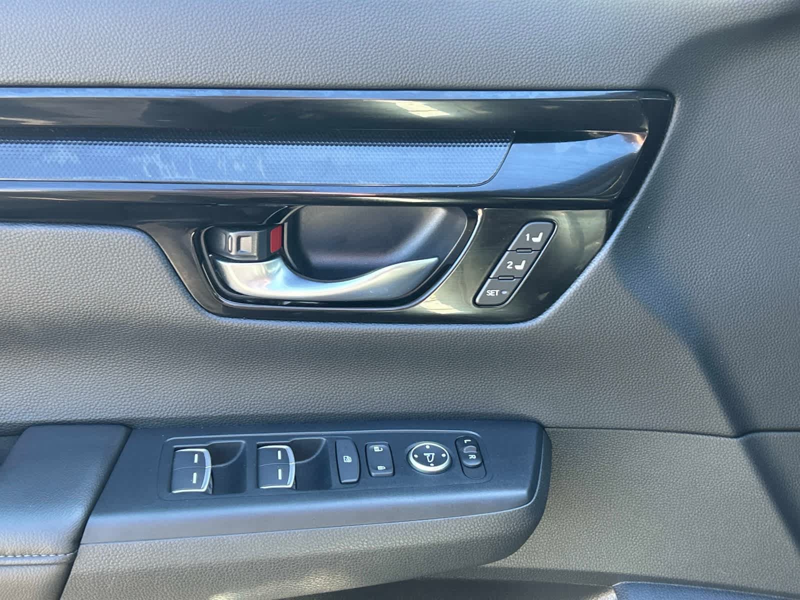 Used 2025 Honda CR-V EX-L image 20