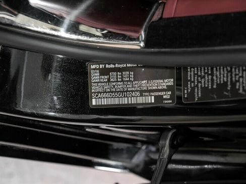 Used 2016 Rolls-Royce Dawn image 59