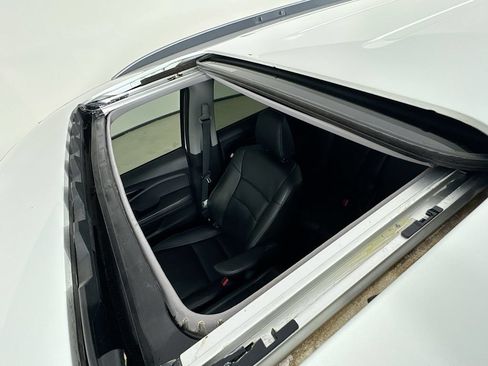 Used 2020 Honda Pilot Touring image 29