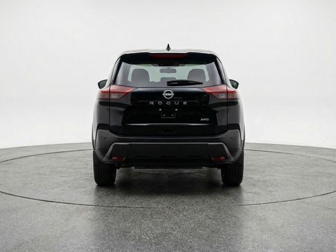 Used 2025 Nissan Rogue SV image 6