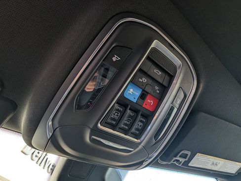 New 2026 Jeep Grand Cherokee Limited image 36