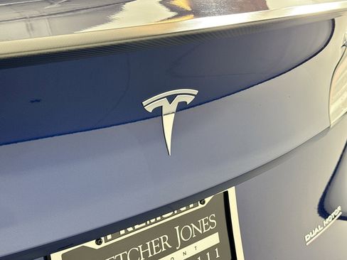 Used 2022 Tesla Model Y Performance image 29