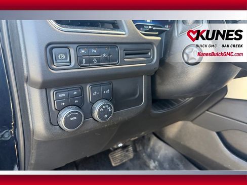Used 2023 Chevrolet Suburban Premier AWD/4WD image 14