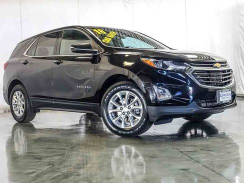 Certified 2018 Chevrolet Equinox LT FWD image 2