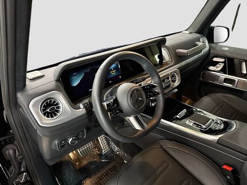 Certified 2025 Mercedes-Benz G 580 w/ EQ Technology image 9