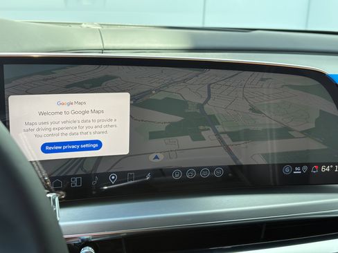 New 2026 Cadillac Lyriq V image 25