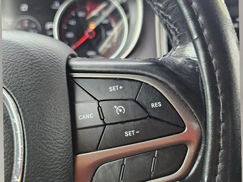 Used 2021 Dodge Charger SXT w/ Leather Interior Group RWD image 16