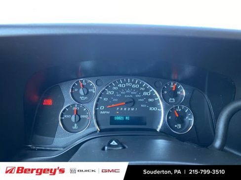 Certified 2024 Chevrolet Express 2500 w/ Driver Convenience Package RWD image 15