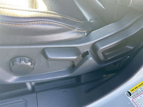 Used 2024 Ford Bronco Badlands image 14