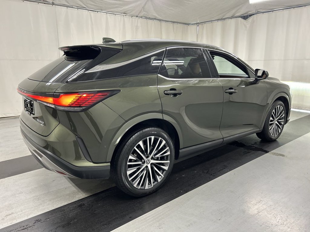 Used 2023 Lexus RX 350 Premium Plus w/ Accessory Package AWD/4WD image 2