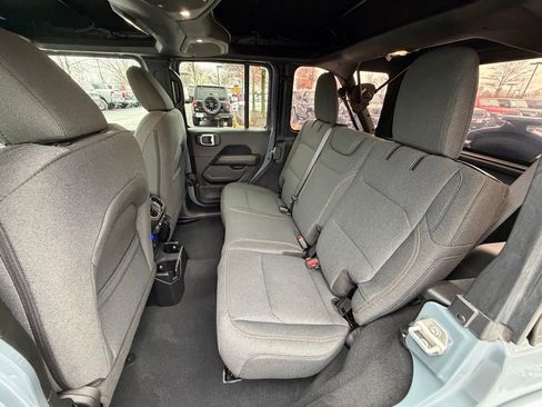 Certified 2024 Jeep Wrangler Sahara image 19