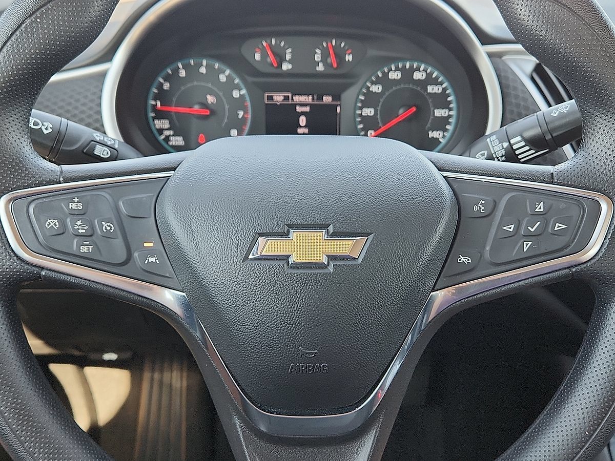 Used 2025 Chevrolet Malibu LT FWD image 12